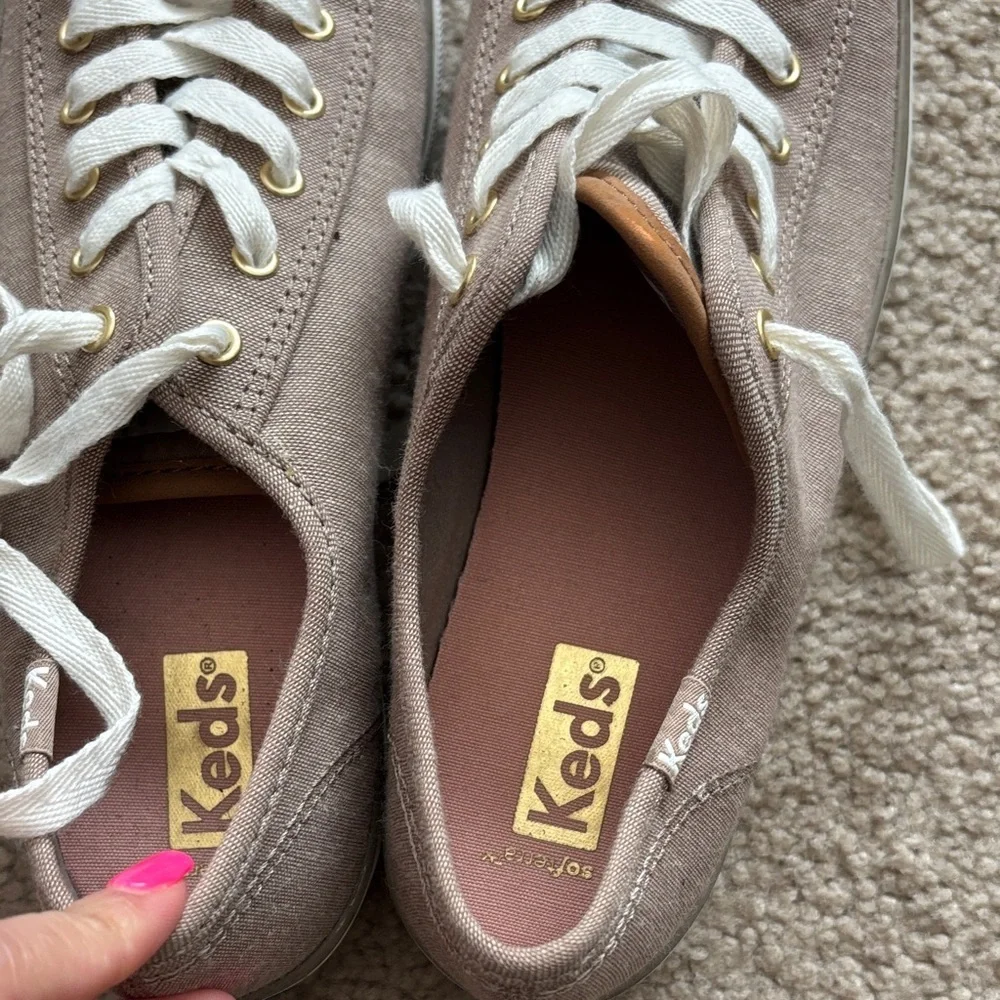 Keds Tan Canvas Sneakers size women’s 6